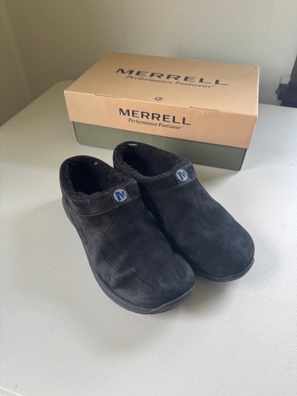 Merrell Women's Primo Chill Black Suede Slide Clogs size 9.5